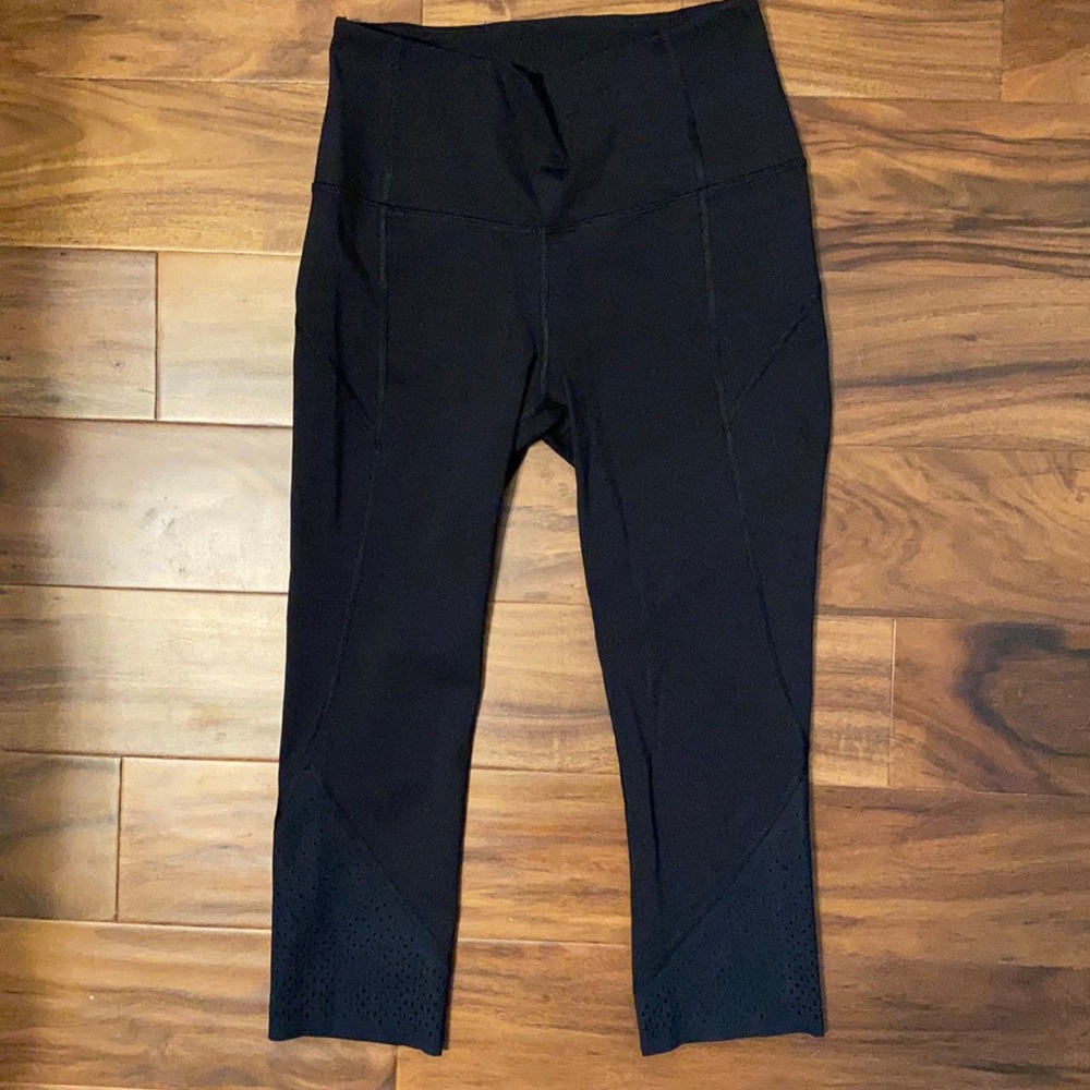 Lululemon cropped leggings